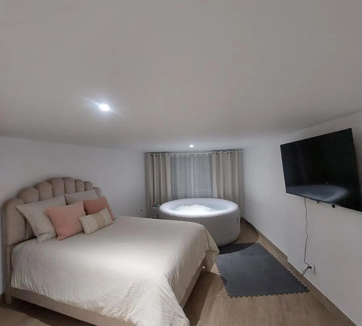 L08 Jacuzzi 5 Etoile Par Villa Dengous Livry-Gargan